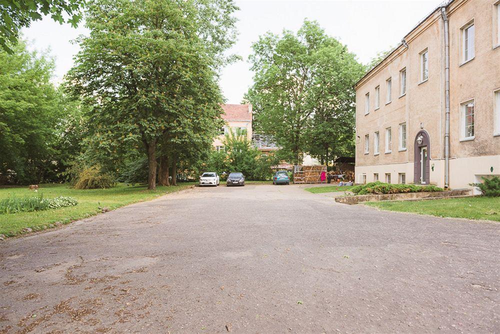 Downtown Forest Hostel & Camping Аеропорт Вільнюс Екстер'єр фото