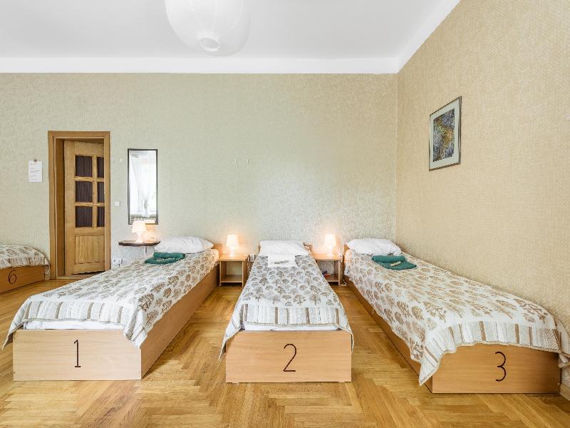 Downtown Forest Hostel & Camping Аеропорт Вільнюс Екстер'єр фото